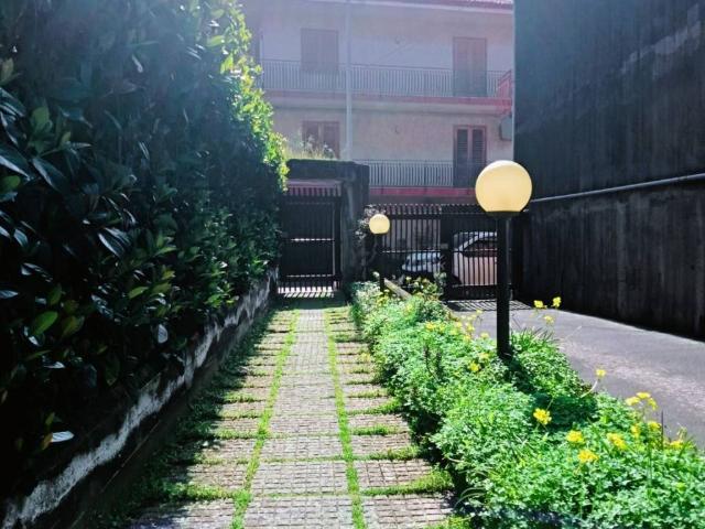 Appartamento in vendita a Belpasso, Sicilia