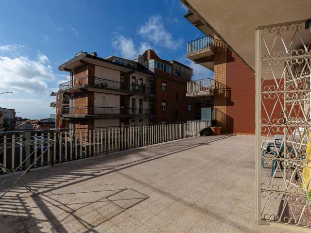 Appartamento in vendita a Belpasso, Sicilia