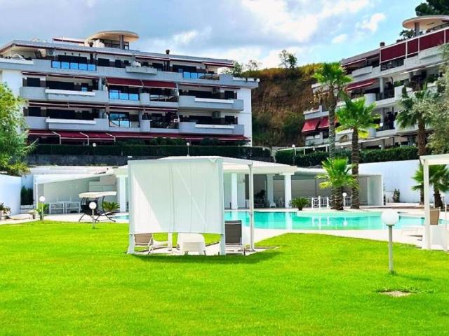 Appartamento in vendita a Calabria, Cosenza