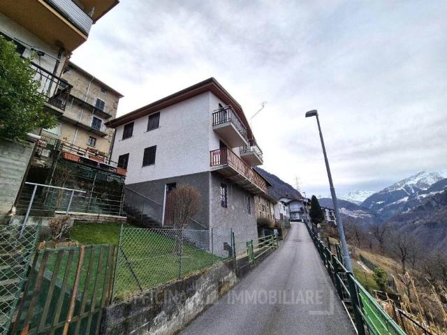 Appartamento in vendita a Bema, Lombardia