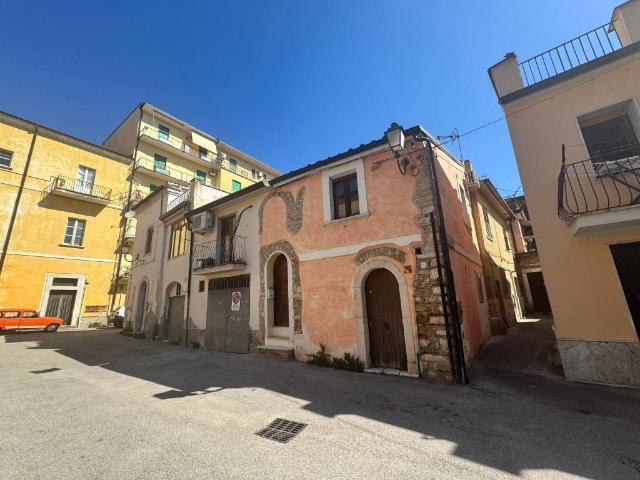 Appartamento in vendita a Benevento, Campania