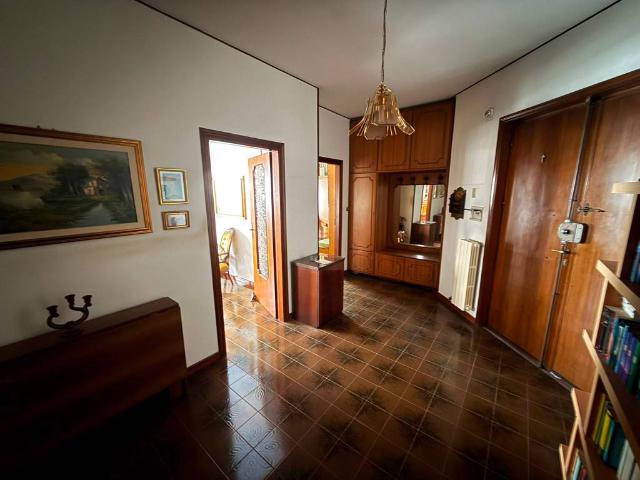Appartamento in vendita a Benevento, Campania