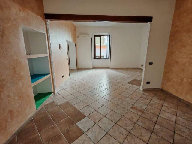 Appartamento in vendita a Benevento, Campania