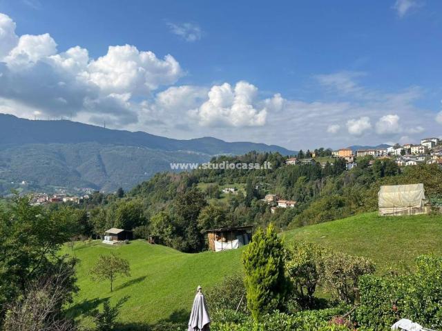 Appartamento in vendita a Berbenno, Lombardia