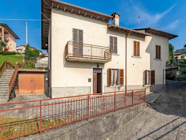 Appartamento in vendita a Berbenno, Lombardia