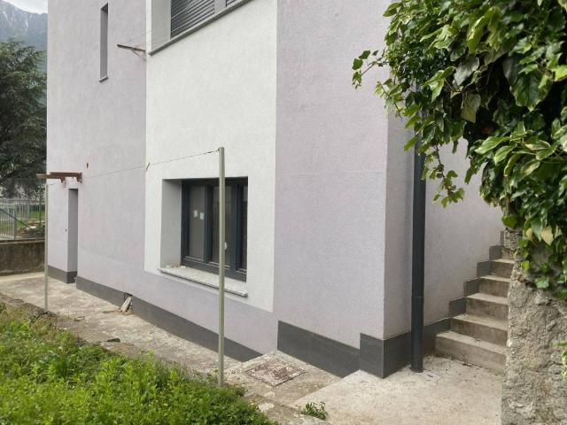 Appartamento in vendita a Berbenno Di Valtellina, Lombardia