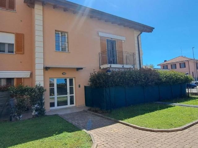 Appartamento in vendita a Beregazzo Con Figliaro, Lombardia