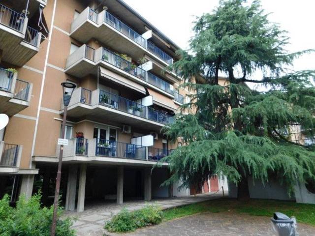 Appartamento in vendita a Bergamo, Lombardia
