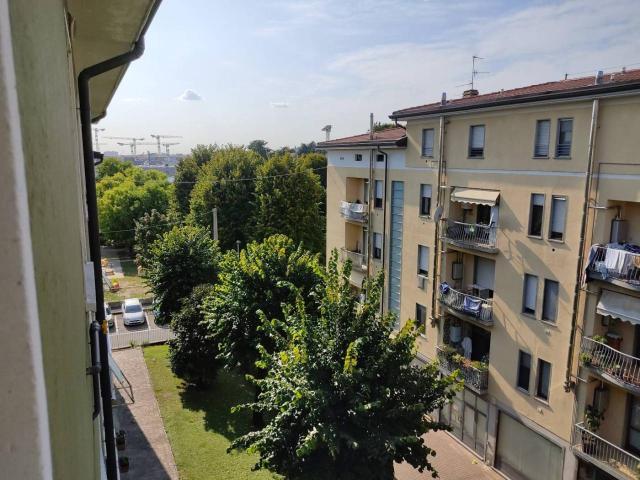Appartamento in vendita a Bergamo, Lombardia