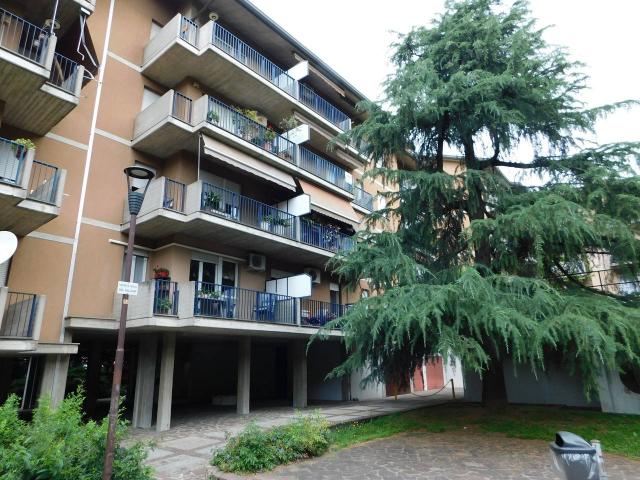 Appartamento in vendita a Bergamo, Lombardia