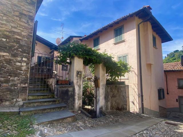 Appartamento in vendita a Santa Grata, Bergamo