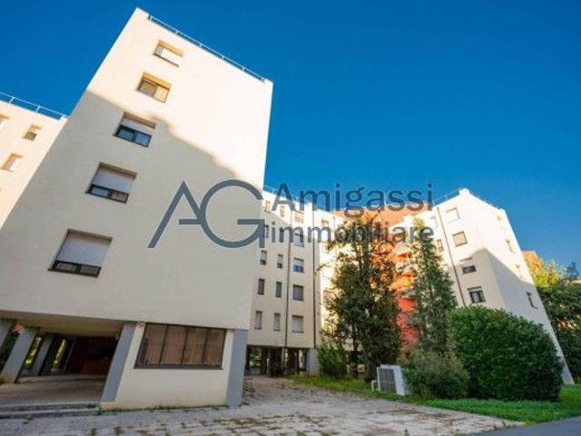 Appartamento in vendita a Bergamo, Lombardia