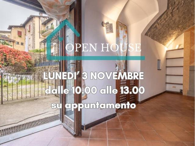 Appartamento in vendita a Città Alta, Bergamo