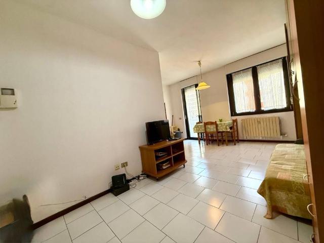 Appartamento in vendita a Boccaleone, Bergamo