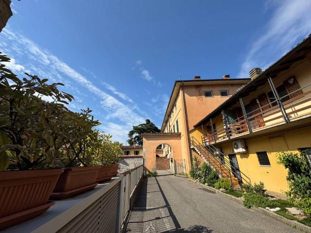 Appartamento in vendita a Bergamo, Lombardia
