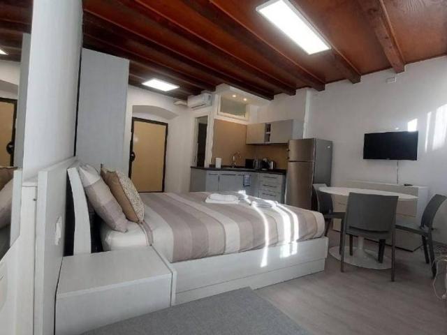 Appartamento in vendita a Città Alta, Bergamo
