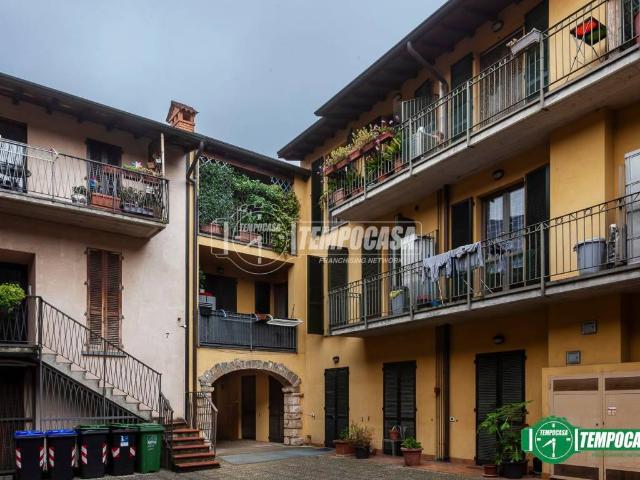 Appartamento in vendita a Bergamo, Lombardia
