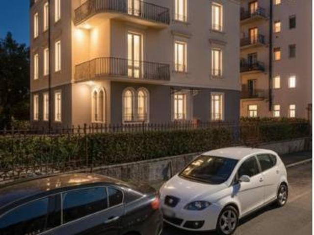 Appartamento in vendita a Bergamo, Lombardia