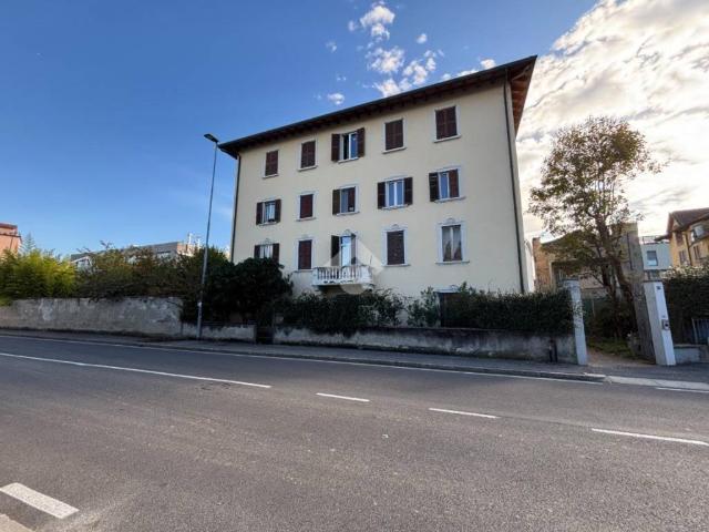 Appartamento in vendita a Colognola, Bergamo