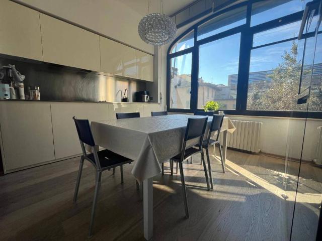 Appartamento in vendita a Città Alta, Bergamo