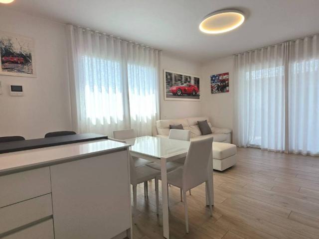 Appartamento in vendita a Redona, Bergamo