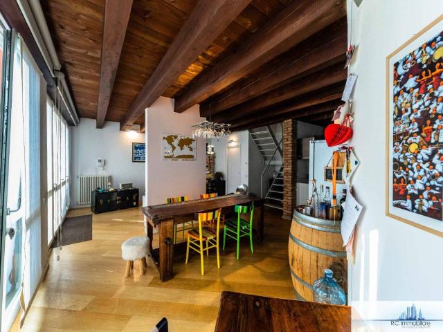 Appartamento in vendita a Bergamo, Lombardia