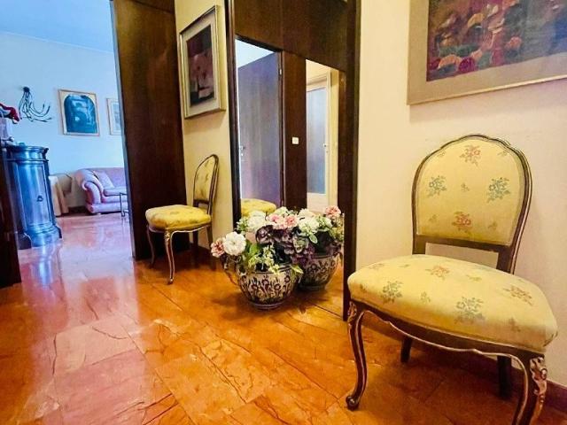 Appartamento in vendita a Bergamo