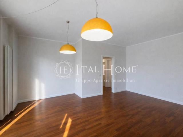 Appartamento in vendita a Bergamo, Lombardia
