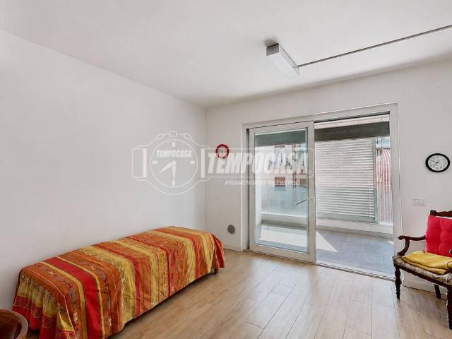 Appartamento in vendita a Bergamo, Lombardia