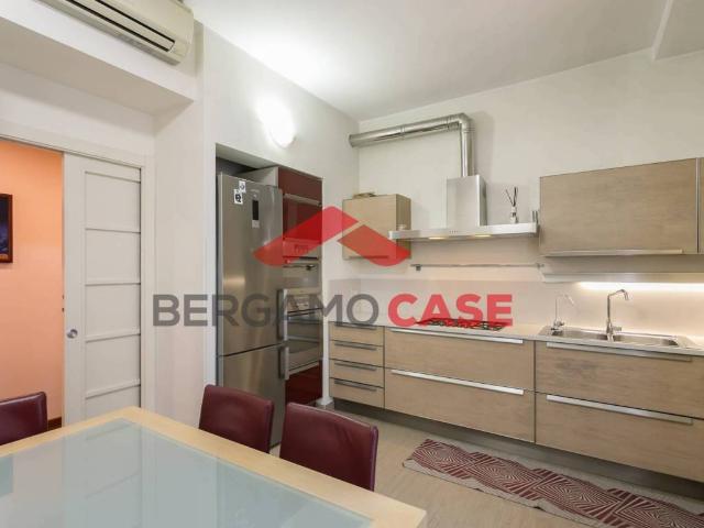 Appartamento in vendita a Bergamo