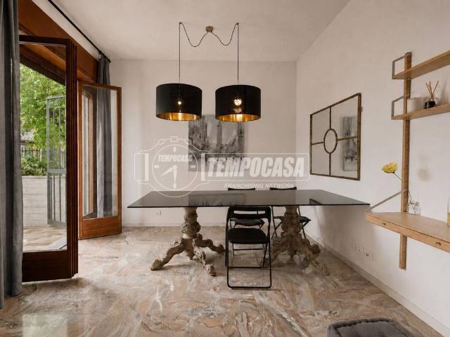 Appartamento in vendita a Bergamo, Lombardia