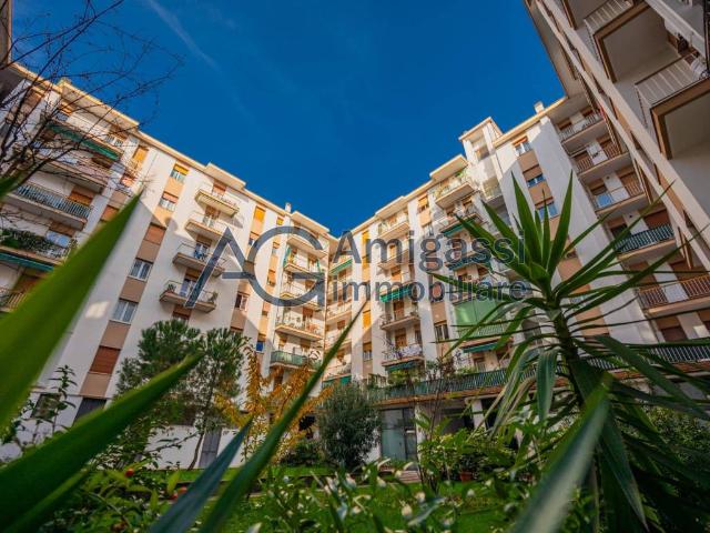 Appartamento in vendita a Bergamo