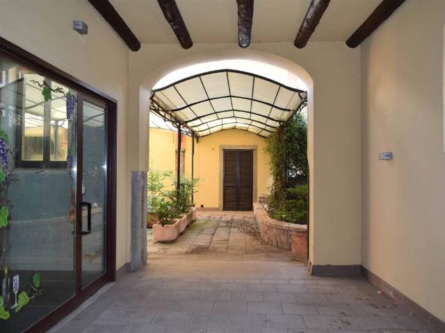 Appartamento in vendita a Bergamo, Lombardia