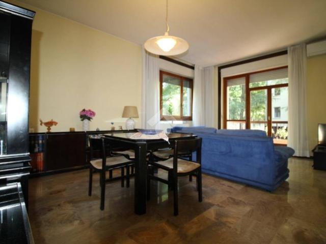Appartamento in vendita a Longuelo, Bergamo