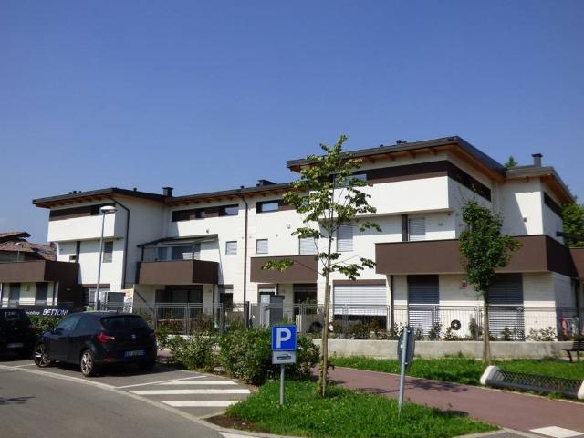 Appartamento in vendita a Longuelo, Bergamo