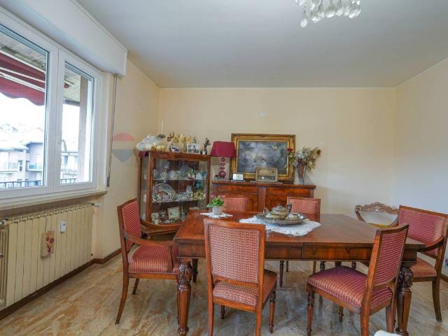 Appartamento in vendita a Bergamo, Lombardia