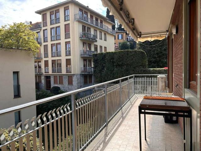 Appartamento in vendita a Città Alta, Bergamo