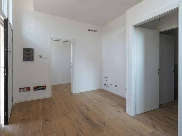 Appartamento in vendita a Bergamo, Lombardia