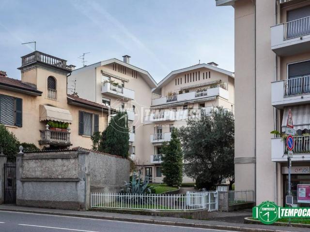 Appartamento in vendita a Bergamo, Lombardia