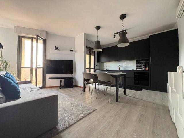 Appartamento in vendita a Bergamo, Lombardia