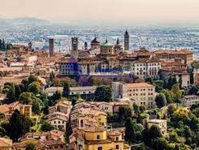 Appartamento in vendita a Santa Grata, Bergamo