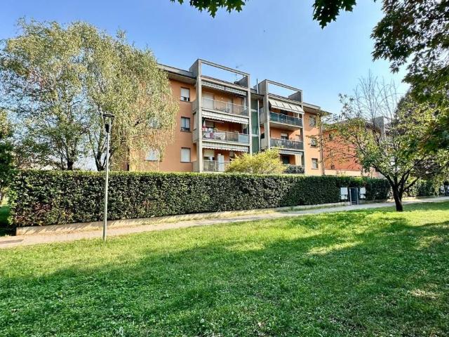 Appartamento in vendita a Boccaleone, Bergamo
