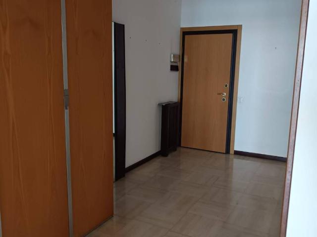 Appartamento in vendita a Bergamo, Lombardia