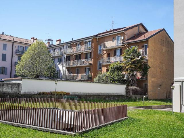 Appartamento in vendita a Bergamo, Lombardia