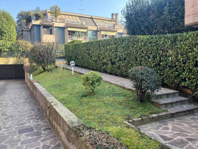 Appartamento in vendita a Monterosso, Bergamo