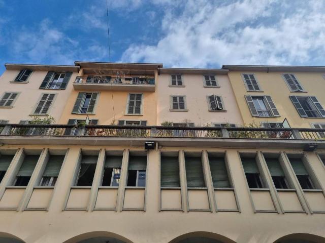 Appartamento in vendita a Città Alta, Bergamo