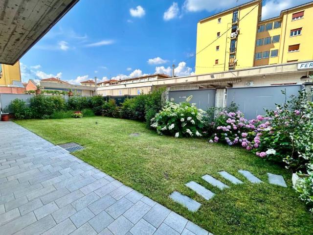 Appartamento in vendita a Bergamo, Lombardia