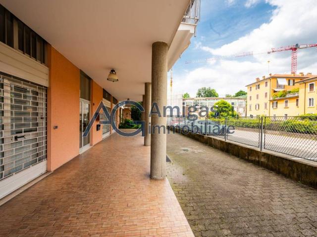 Appartamento in vendita a Bergamo, Lombardia