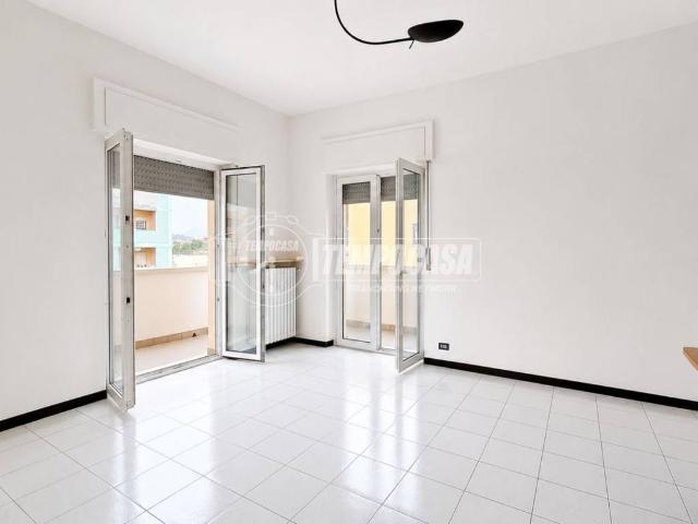Appartamento in vendita a Bergamo, Lombardia