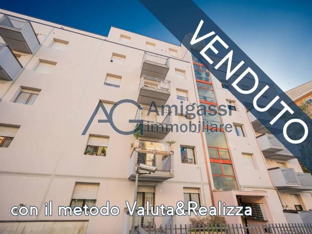 Appartamento in vendita a Bergamo, Lombardia